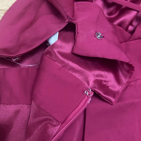 BCBG Ruched Pleated A-Line Wrap Style Fit Flare Pink One Shoulder Dress 0 - Picture 3 of 8